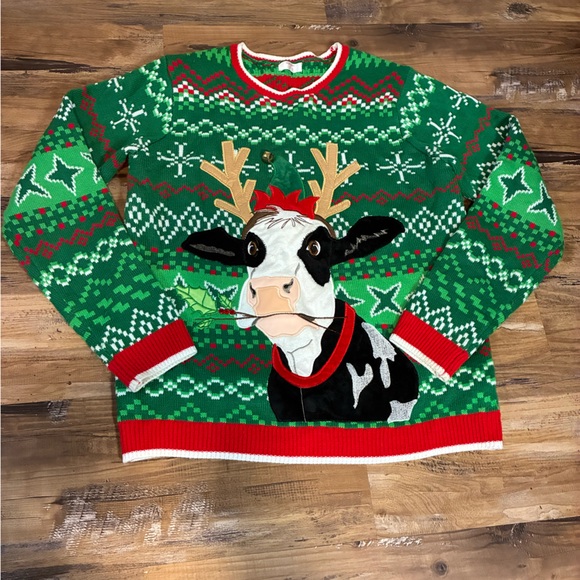 Holiday Time Green Red Cow Christmas Sweater Ugly Sweater Party Farm Girl Bell - Picture 2 of 4